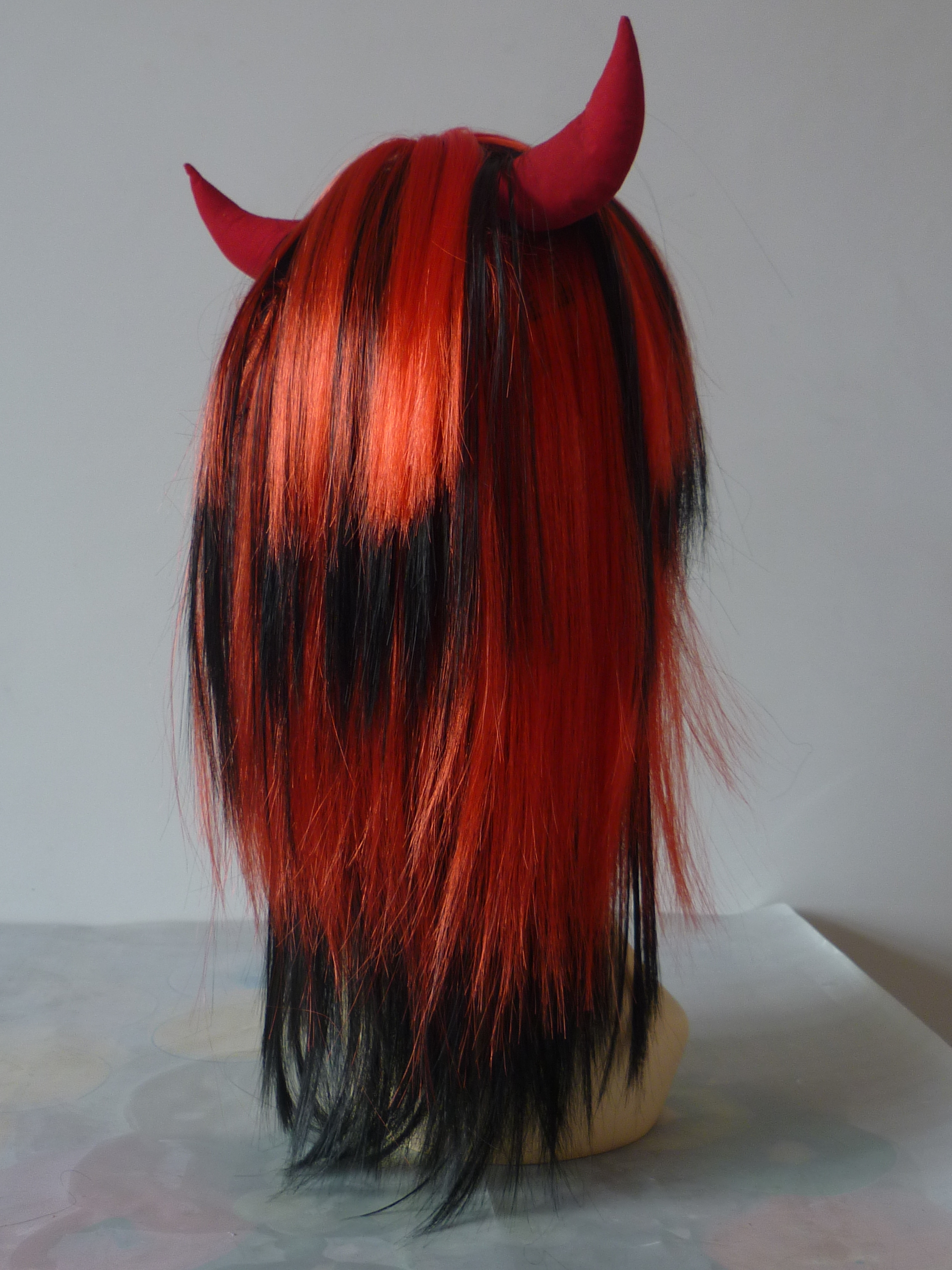 Yiwu Qianfang Fashion Products - Wigs, hats, horns, long straight wigs, Halloween Products, head covers, hair covers Specification image