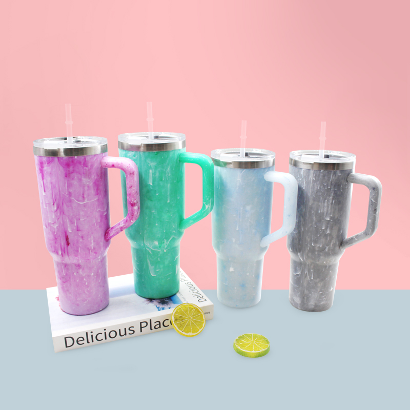 Cross-border 40oz handle cup, car cup, 304 stainless steel straw cup, large-capacity outdoor portable ice cup, outer plastic inner steel