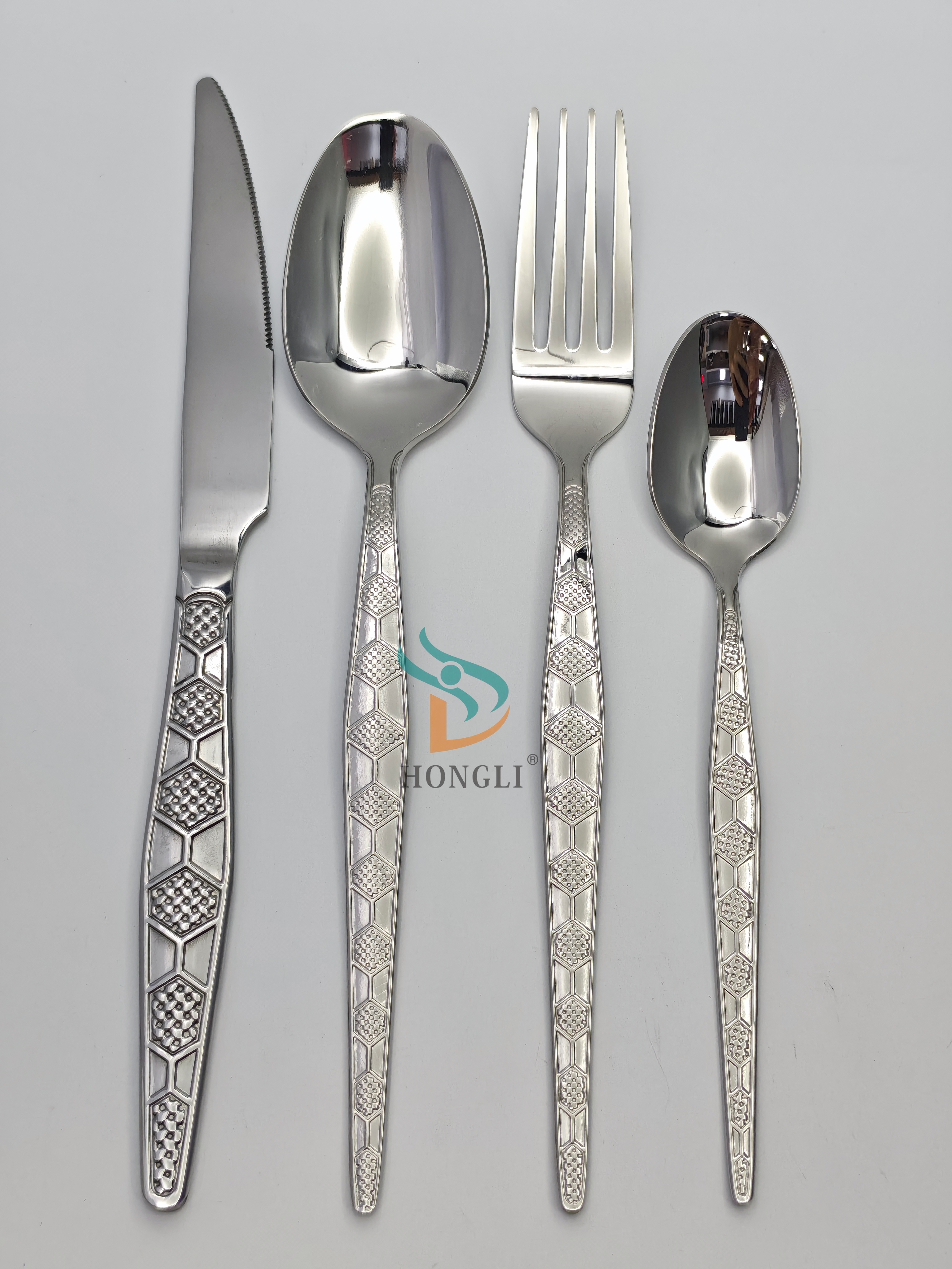 Silver stainless steel tableware set of 24 pieces, including knives, spoons and forks, black high-end gift box set of 4 main items Specification image