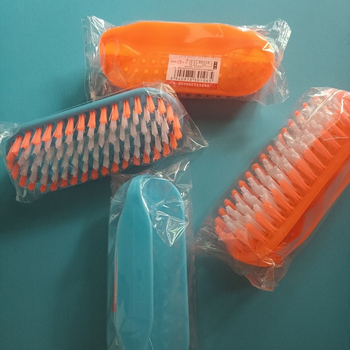Colored shoe brush, clothing brush, plastic electric cleaning brush, car snow shovel, bamboo brush, Chenille dust duster Specification image