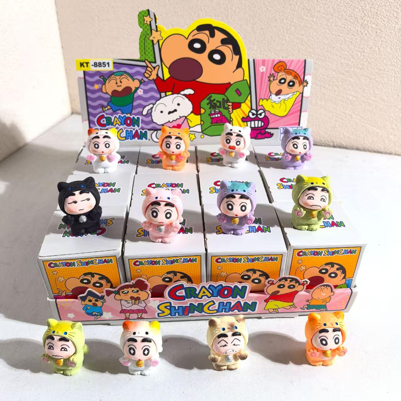 新款蜡笔小新萌粒盲盒卡通高颜值潮玩摆件桌面装饰