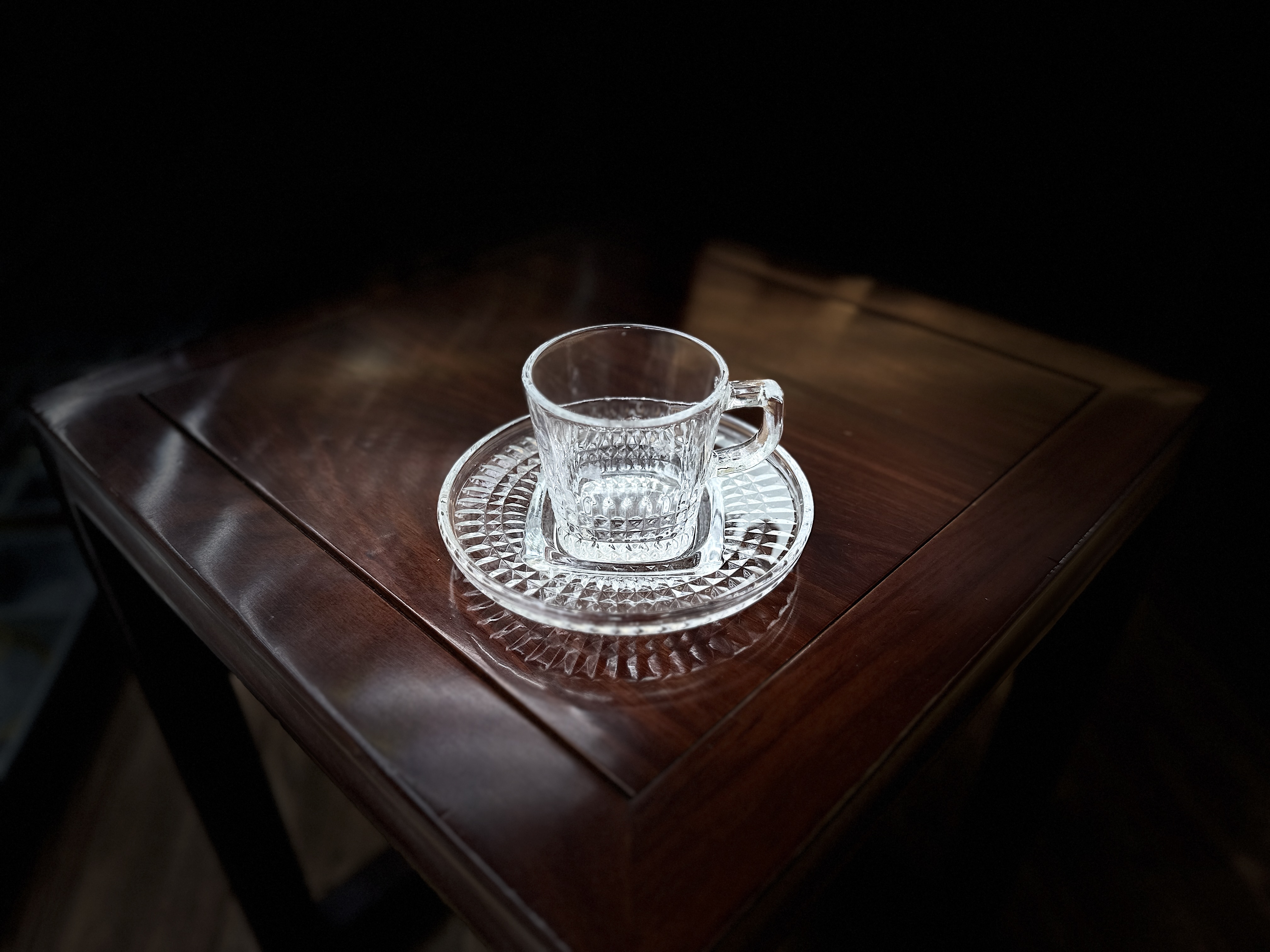 hahacrystal Erha Crystal glass cup, thickened handle cup, lead-free heat-resistant glass cup, tea cup with handle cup, office household water cup Specification image