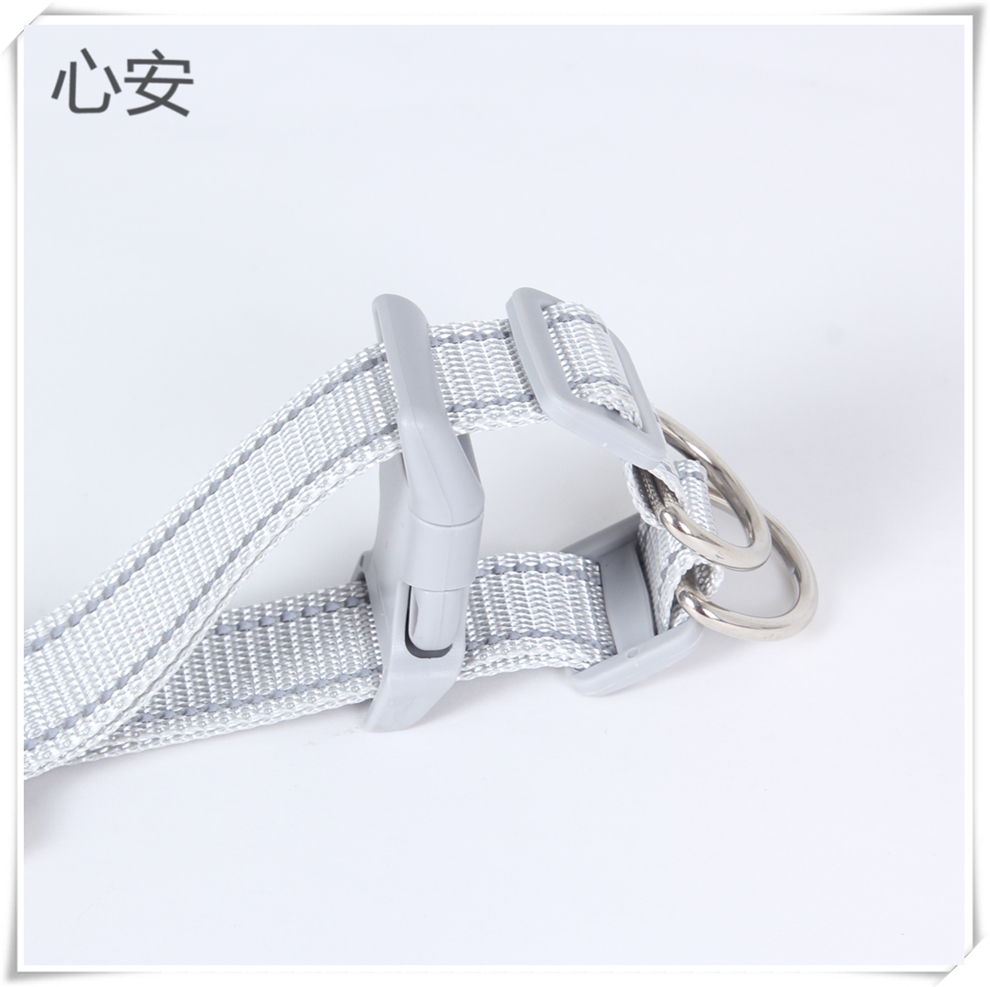 新款狗狗背心式宠物胸背带 中小型犬柴犬柯基Y型遛狗颈套防丢牵引 Item Picture