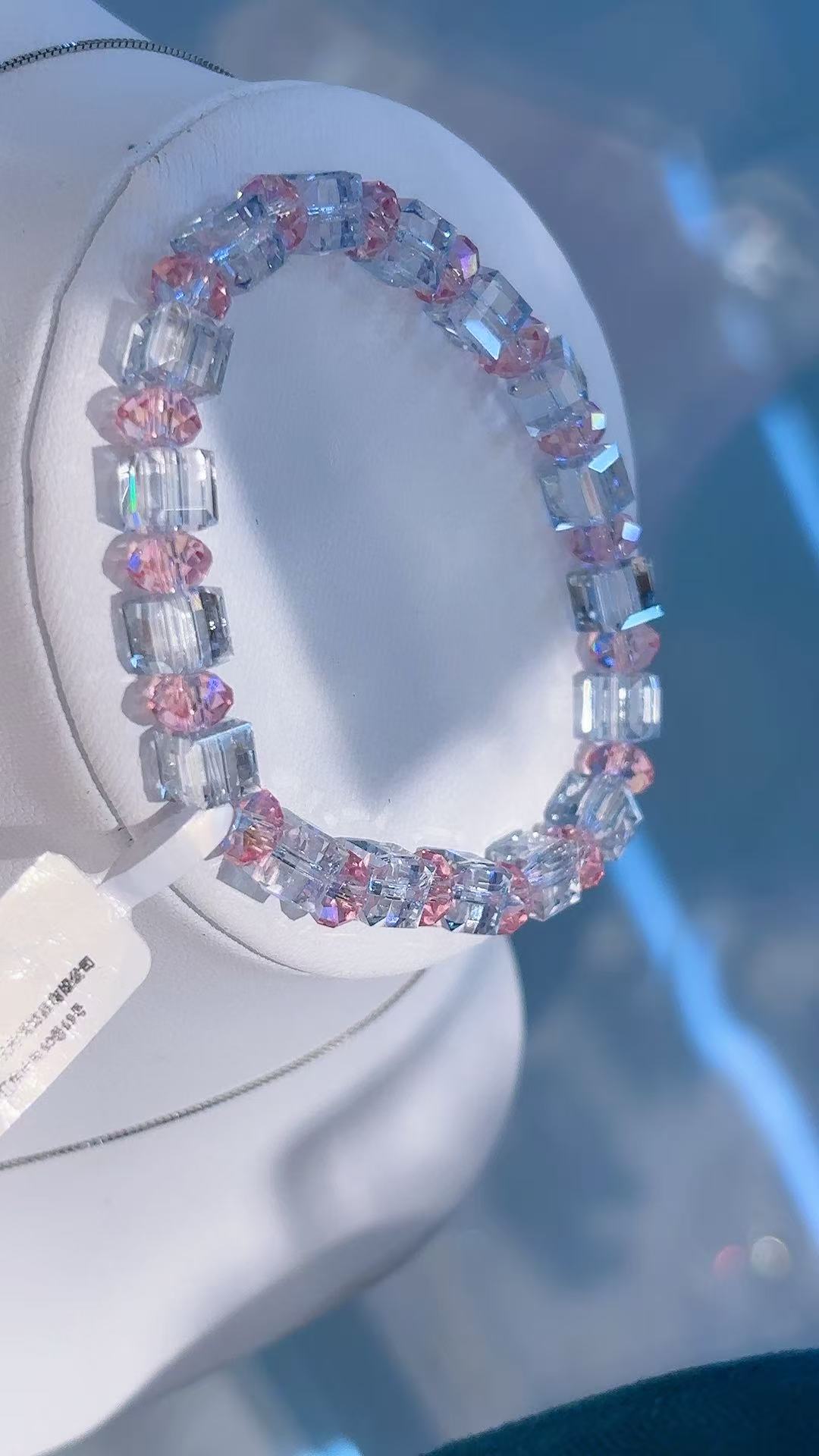 Pink transparent crystal bead bracelet, titanium steel glass crystal bracelet details Picture