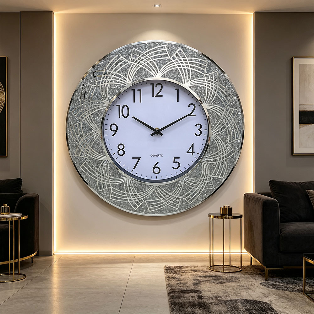 ساعة مدروسة فضية كلاسيكية من الطراز الاسكندنافي details Picture