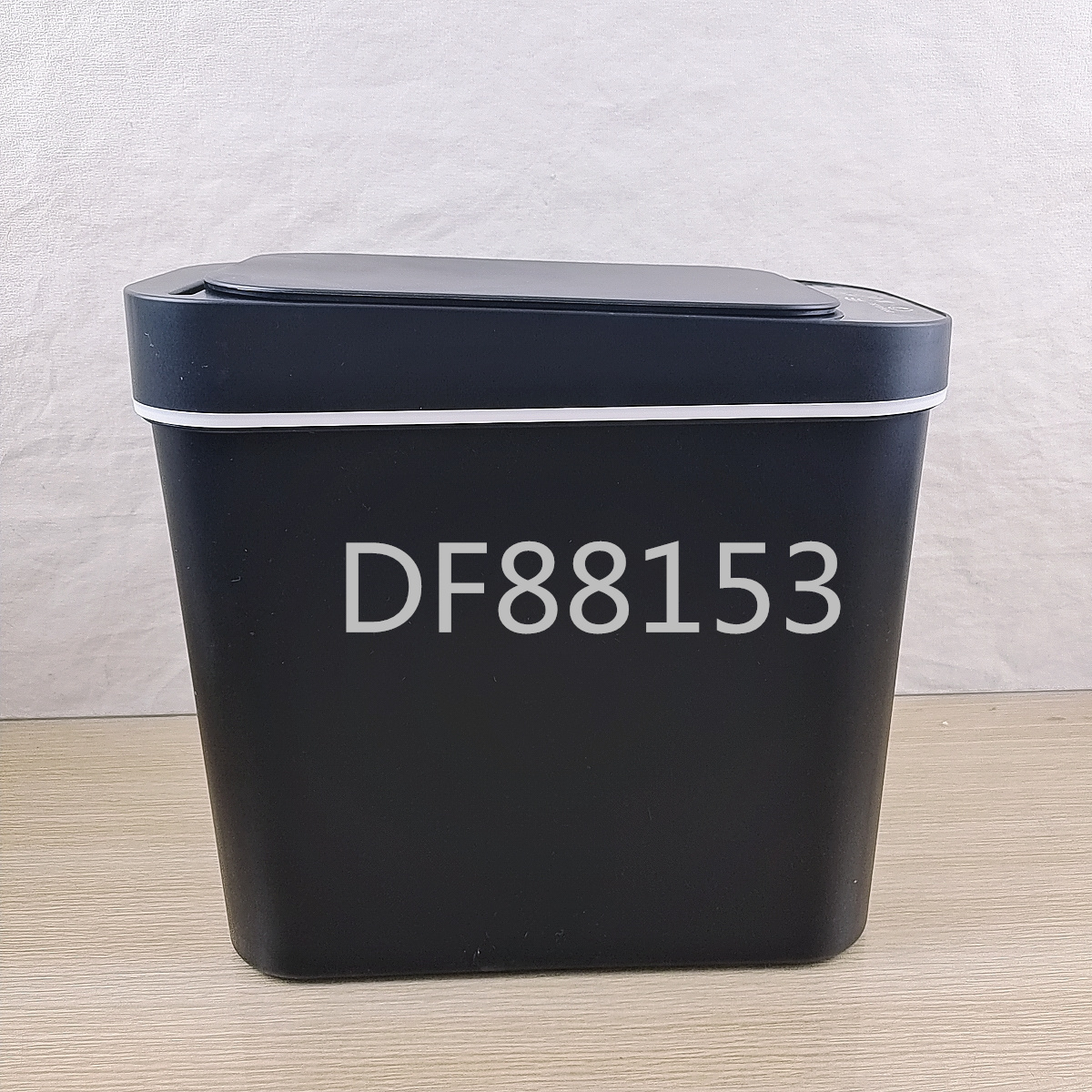 DF88153 Cross-border Smart Household large-capacity trash can with high appearance level and lid, automatic sensing trash can for living room and kitchen DF TRADINGHOUSE