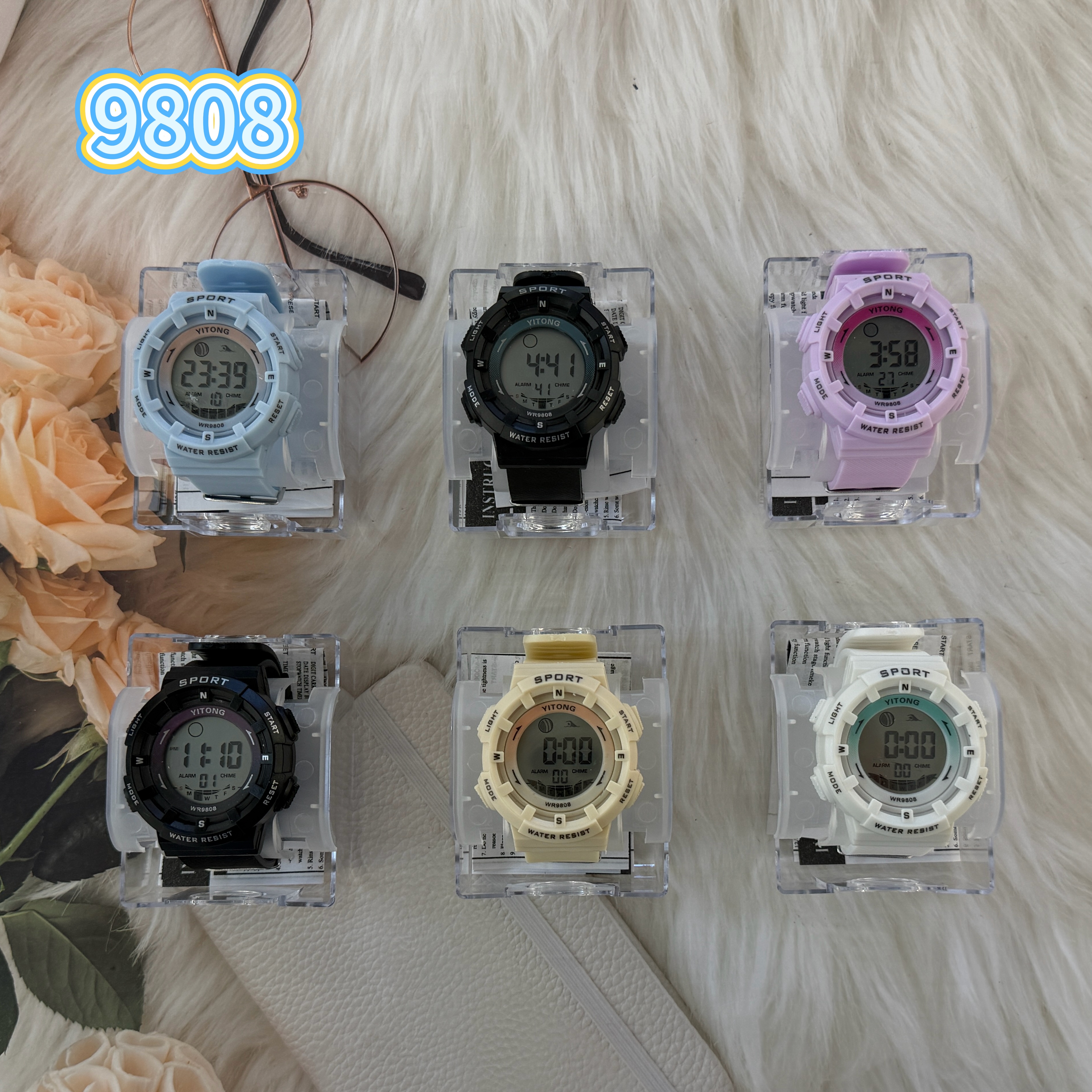 The YITONG basic model electronic watch from YITONG offers high cost performance and durability. It is a 9808 color waterproof luminescent sports electronic watch specifically designed for students to wear in class and daily life. It is a trendy choice
