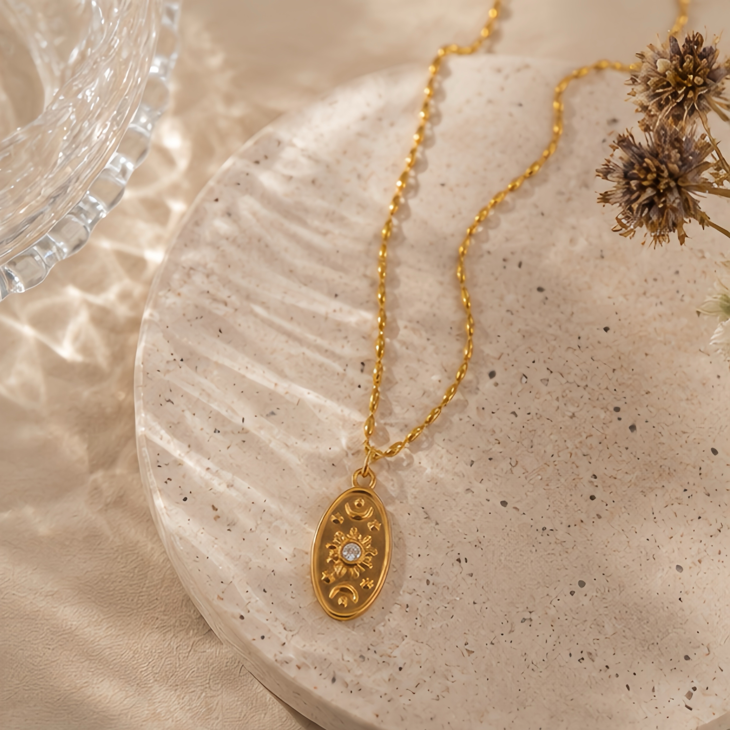 An oval, aged, embossed star, sun and moon, diamond-encrusted pendant, stainless steel, retro design, European and American street style, a unique and distinctive long collarbone necklace Specification image
