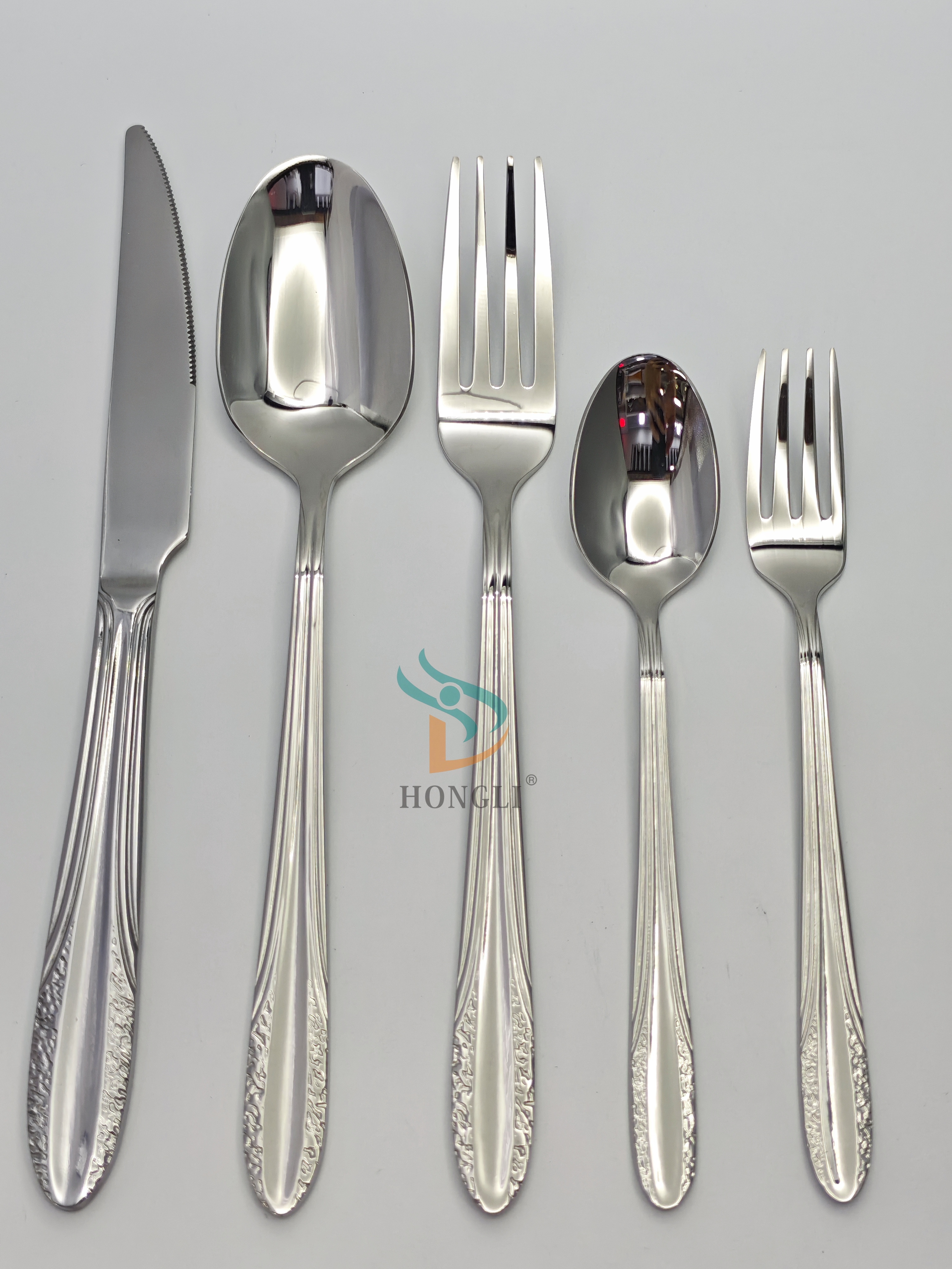 أدوات المائدة المصنوعة من الفولاذ الصلب غير القابل للصدأ من نوع سنو الثلجي الفضي details Picture
