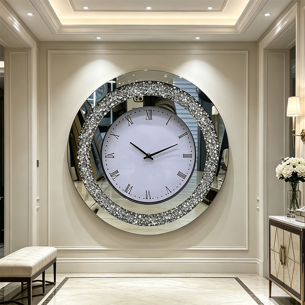 Simple silver diamond-encrusted round Roman numeral acrylic wall clock for living room and bedroom decoration art craft glass wall clock, fashionable and simple glass wall clock