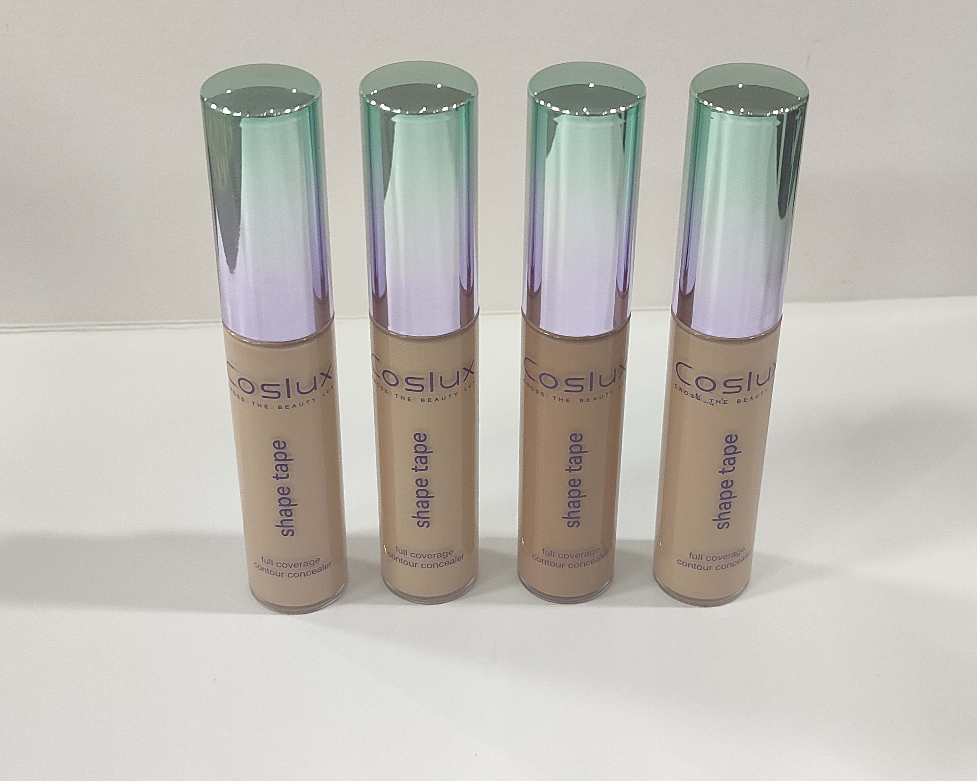 The Shaping Concealer features a high-coverage and waterproof formula that presents a natural matte finish, smoothing and brightening to create a lifting effect on the eyes. With a 12-hour anti-wrinkle formula, it offers a long-lasting finish without clumping or caking Item Picture