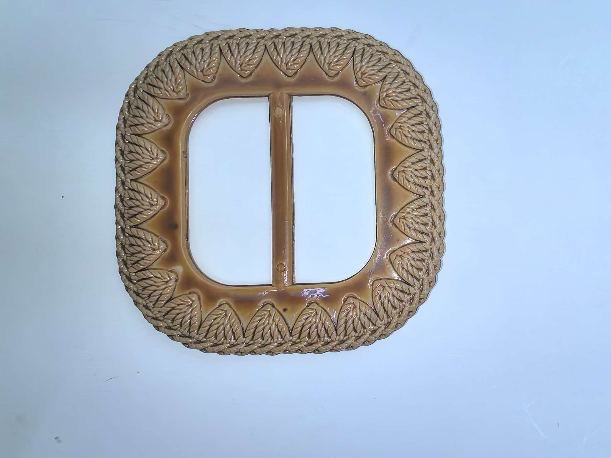 Factory direct sales of electroplated plastic belt buckles, clothing accessories, and one-piece decorative buckles. The price can be negotiated at the store Application Scenario