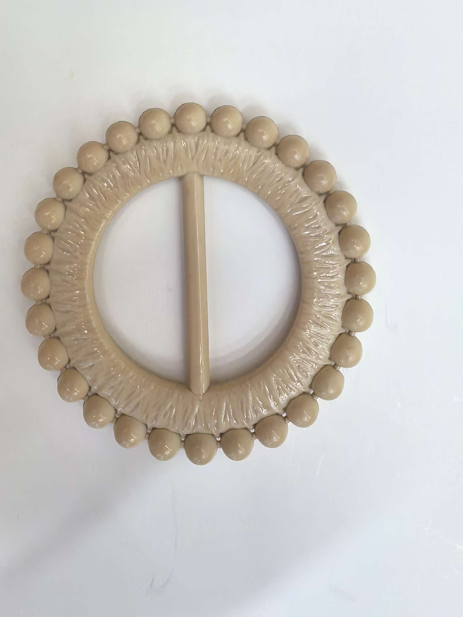 Factory direct sales of electroplated plastic belt buckles, clothing accessories, waist buckles, one-piece decorative buckles, customizable colors, prices can be negotiated at the store Application Scenario