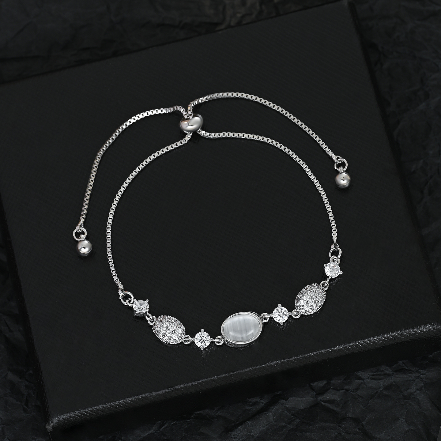 2026 New fashionable and versatile cat's eye stone water drop adjustable pull-out bracelet for daily use details Picture