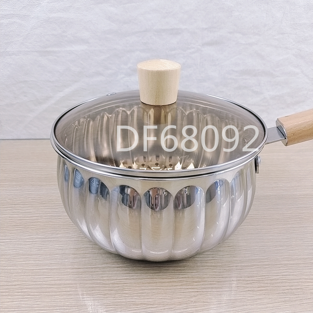 DF68092 Pumpkin wooden handle milk pot, single handle small milk pot, stainless steel thickened milk pot, baby food soup pot, induction cooker, instant noodle non-stick pot, DF TRADINGHOUSE details Picture