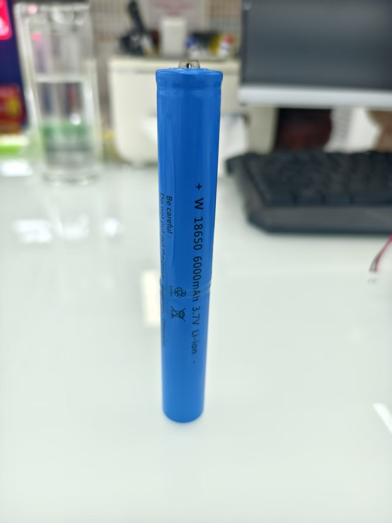 3.7V 18650锂电池2支串联长条电池组1200mAh 带保护板端子线 驱蚊灯笔形手电筒长条充电锂电池组批发产品图