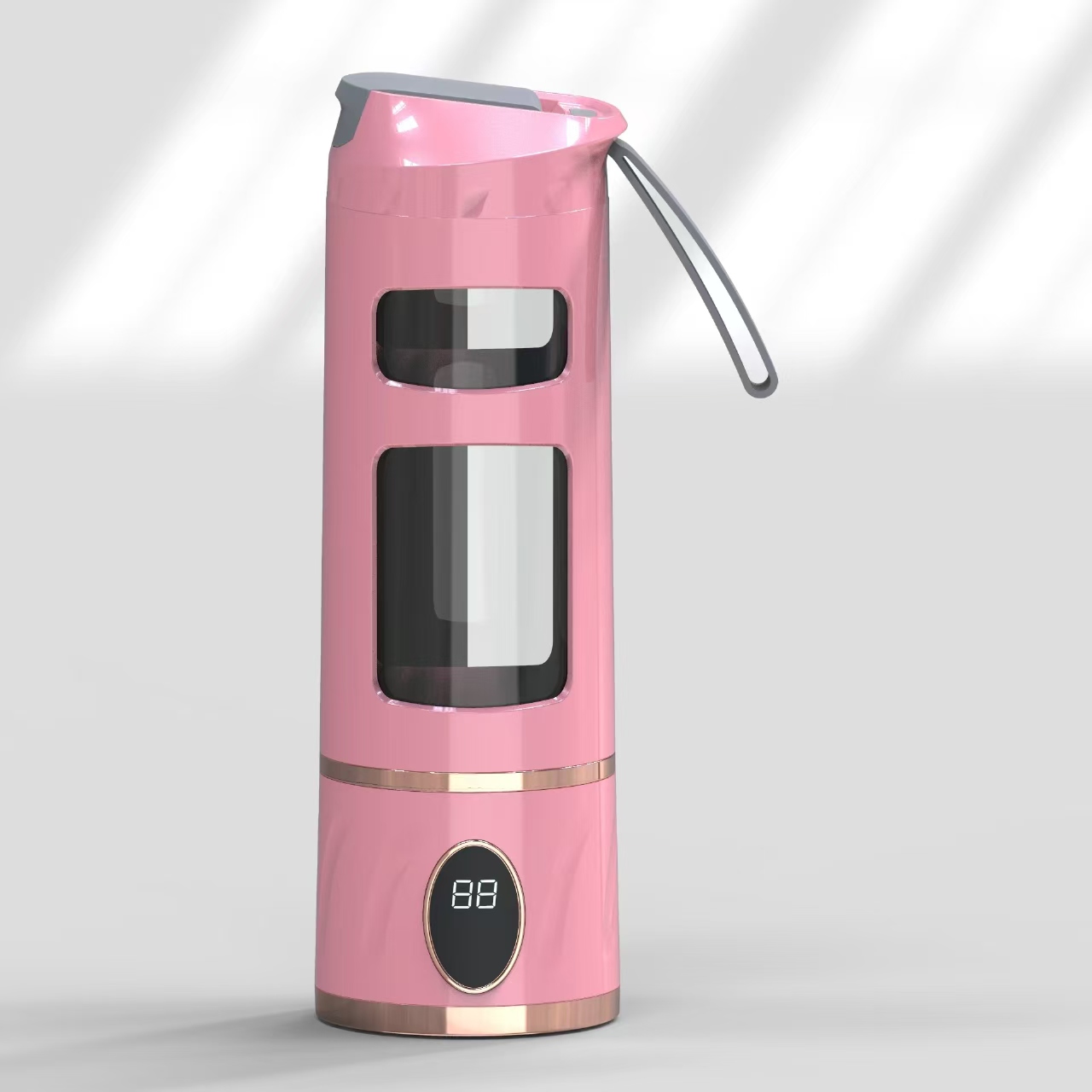 Pink portable juicer, blender, USB charging mini juicer Application Scenario