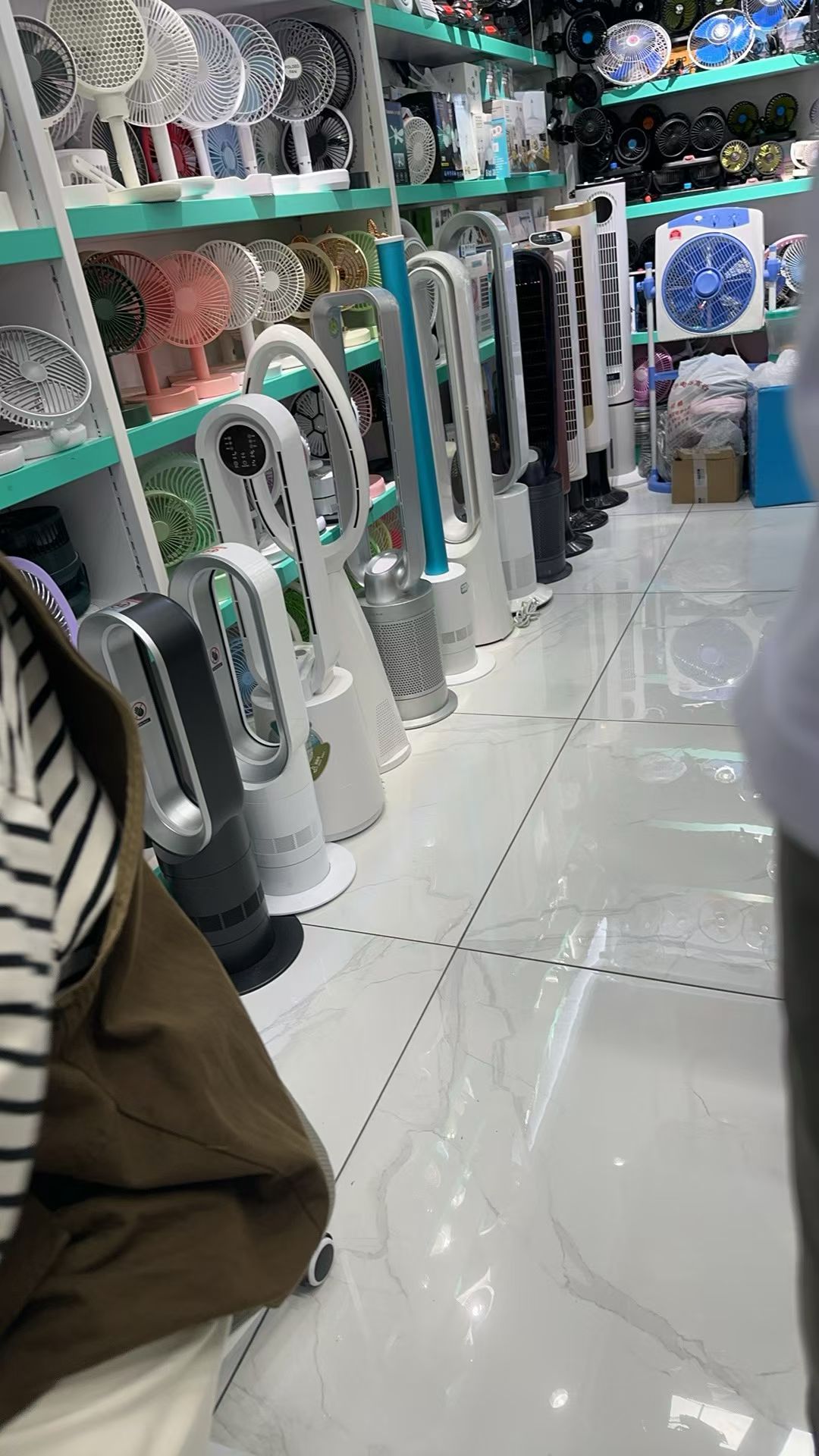 Yiwu Kepeng Electrical Appliance describe pic - 4