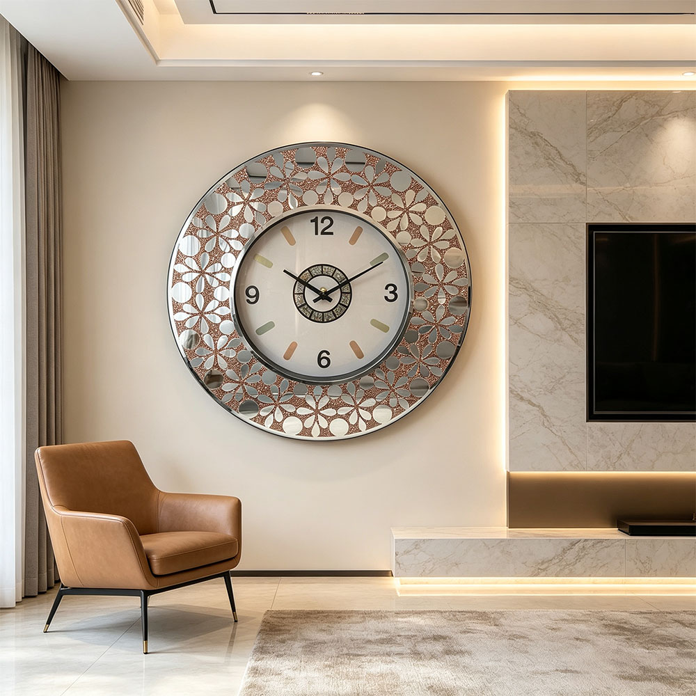 Circular floral decorated retro mirror wall clock, low-key luxury, quiet timekeeping, simple and elegant, a handicraft clock, decorative wall clock for the entrance hall, home living room and bedroom Application Scenario