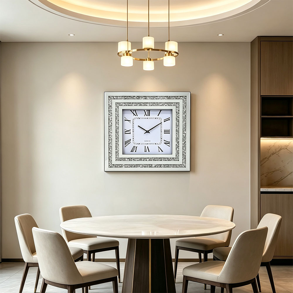 The square silver diamond-encrusted circular double-sided glass artistic craft wall clock has a geometric frame. The lines of the wall clock are clean and regular. The design is low-key and elegant. It is equipped with a silent movement details Picture