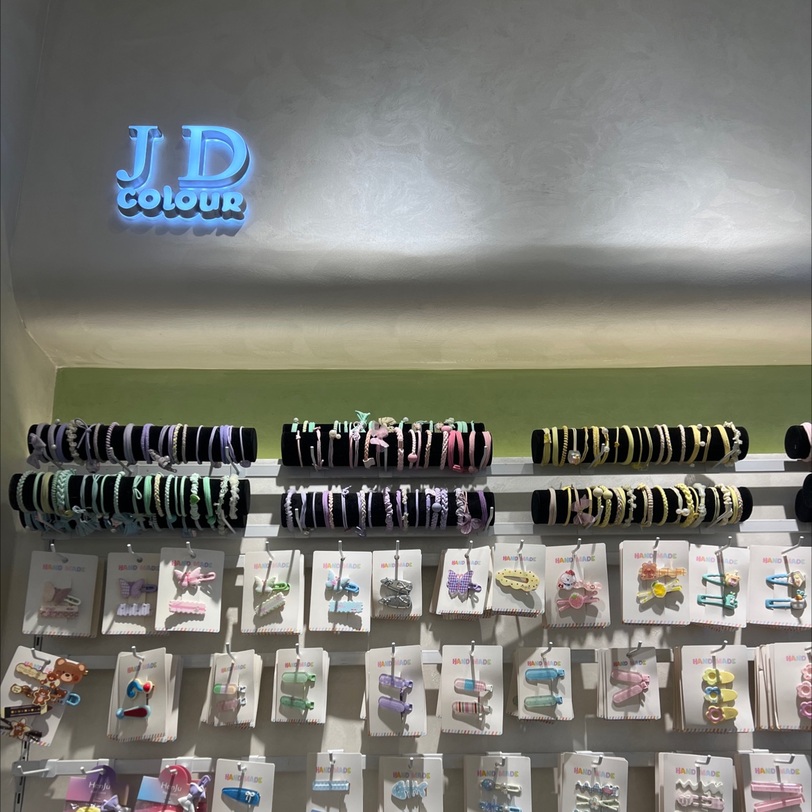 H en ju accessories describe pic - 3