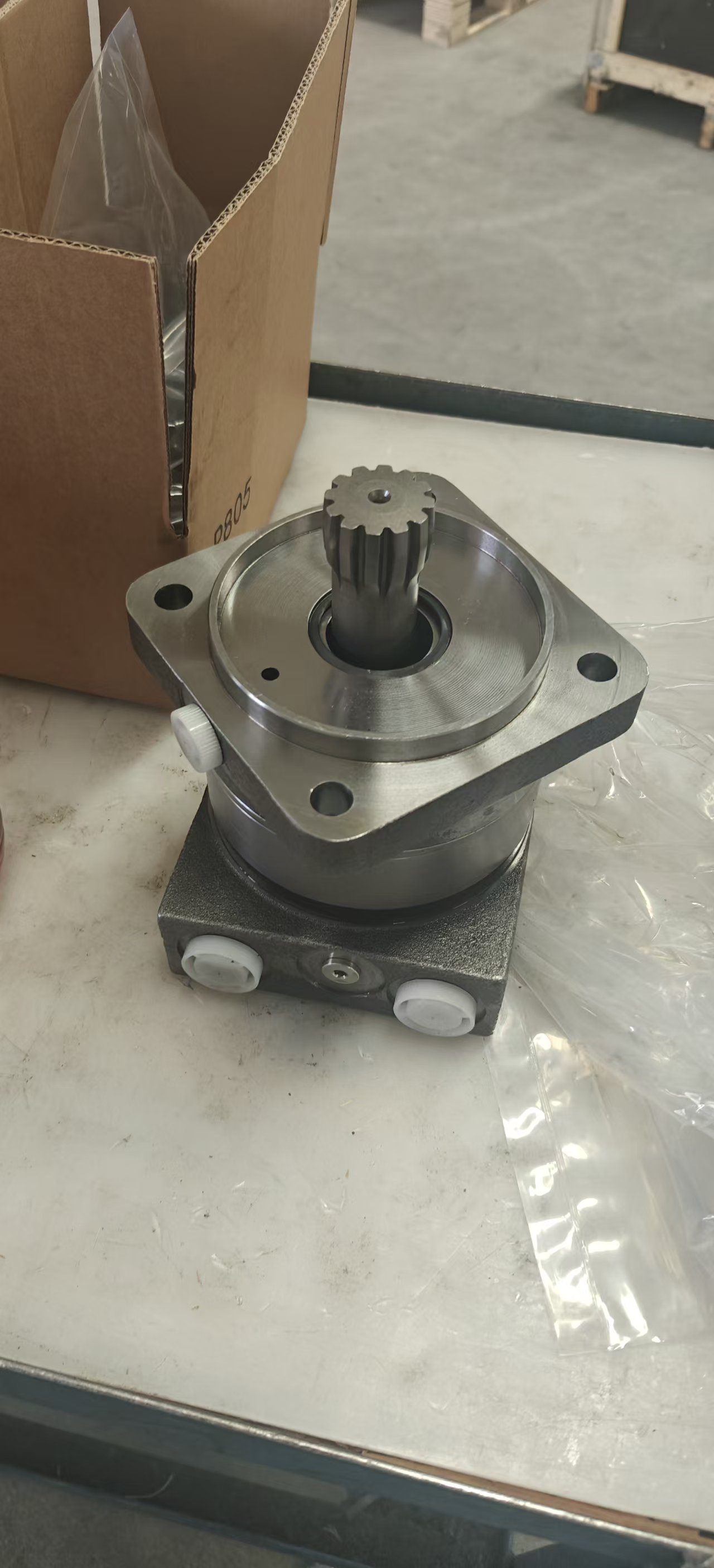 تنطبق قطع القطط البرية على المضخات الهيدروليكية 6682034 لقطط الجبل detail image 4