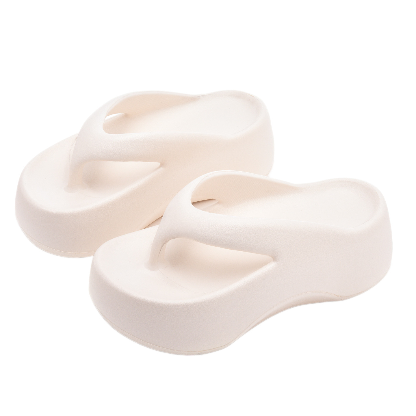 The new EVA thick-soled flip-flops for foreign trade are popular among women. They exude a sense of luxury and a feeling of stepping on poop when going out. They are suitable for summer outerwear Item Picture