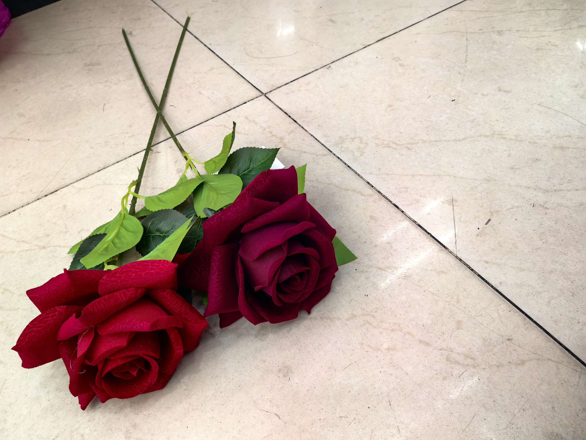 Single rose, Valentine's Day rose, artificial rose, gift flower, wedding and festive supplies, embossed large-horn rose artificial bouquet detail image 4