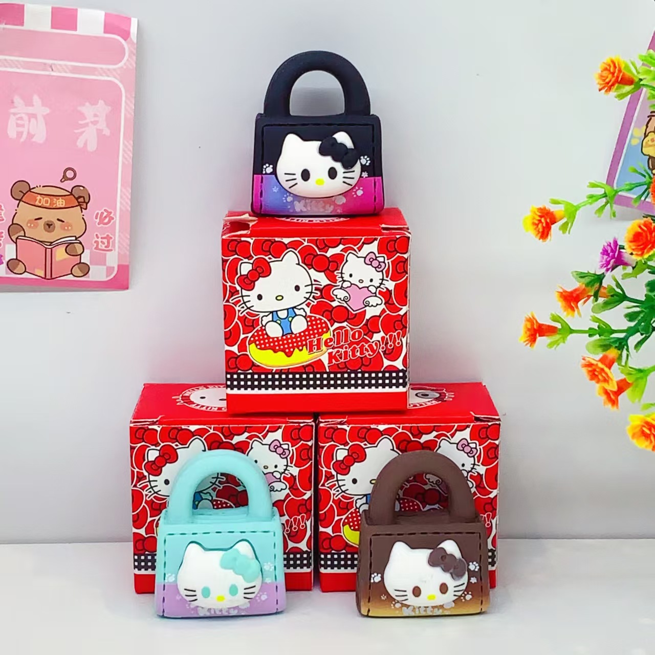 Creative Hello Kitty-themed cute little toy blind box with high appearance level desktop small ornaments details Picture