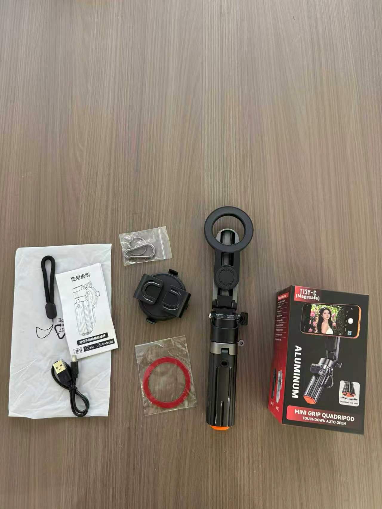 新款人脸AI跟拍自拍杆手机通用跟拍云台手持稳定器旅游Vlog