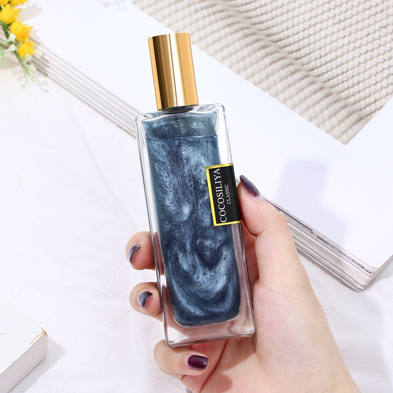 وتوزع عطور من نوع كوسيليا الرملي القابل للتحرك في علبة من العطور المتحركة تبلغ 50 مليمترا Item Picture