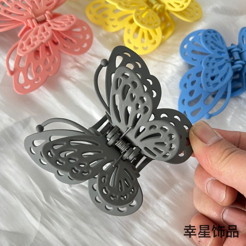 彩色立体蝴蝶抓夹百搭热销新款鲨鱼夹发饰橡皮漆奶茶色彩色头饰品详情8