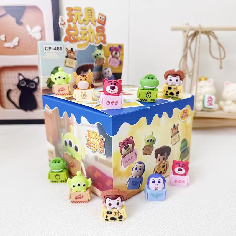 Toy Story Cute little blind box, adorable cartoon figurine blind box, high appearance level desktop decoration, trendy toy ornament Application Scenario