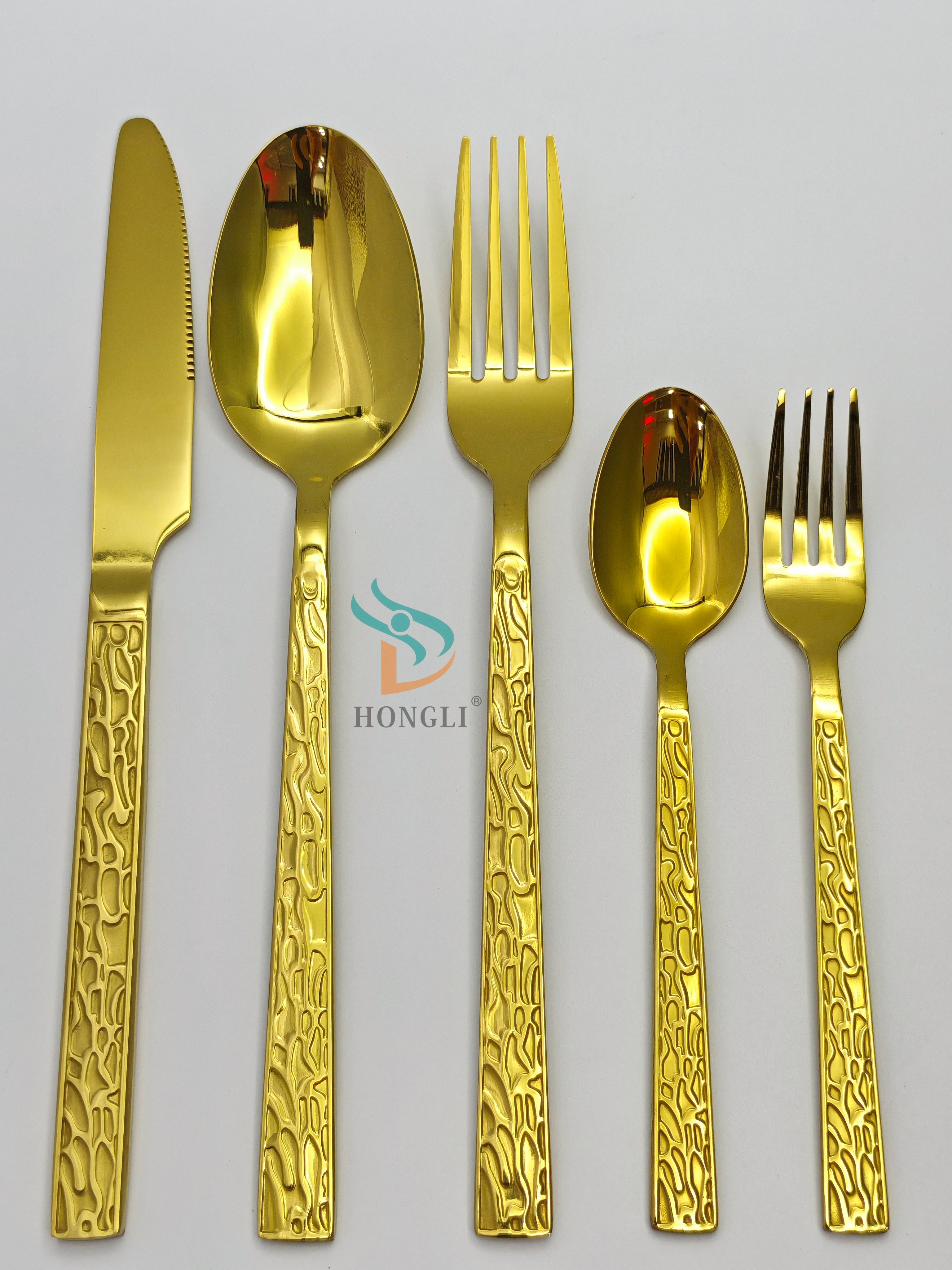 Five-piece set of golden stainless steel tableware, including table knives, large spoons, small spoons, large forks and small forks, household tableware details Picture