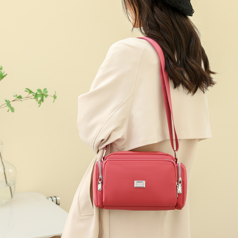 New casual, trendy and simple women's bag, Korean-style fashionable small square bag, single-shoulder crossbody bag, versatile and high-end quality bag for women undefined