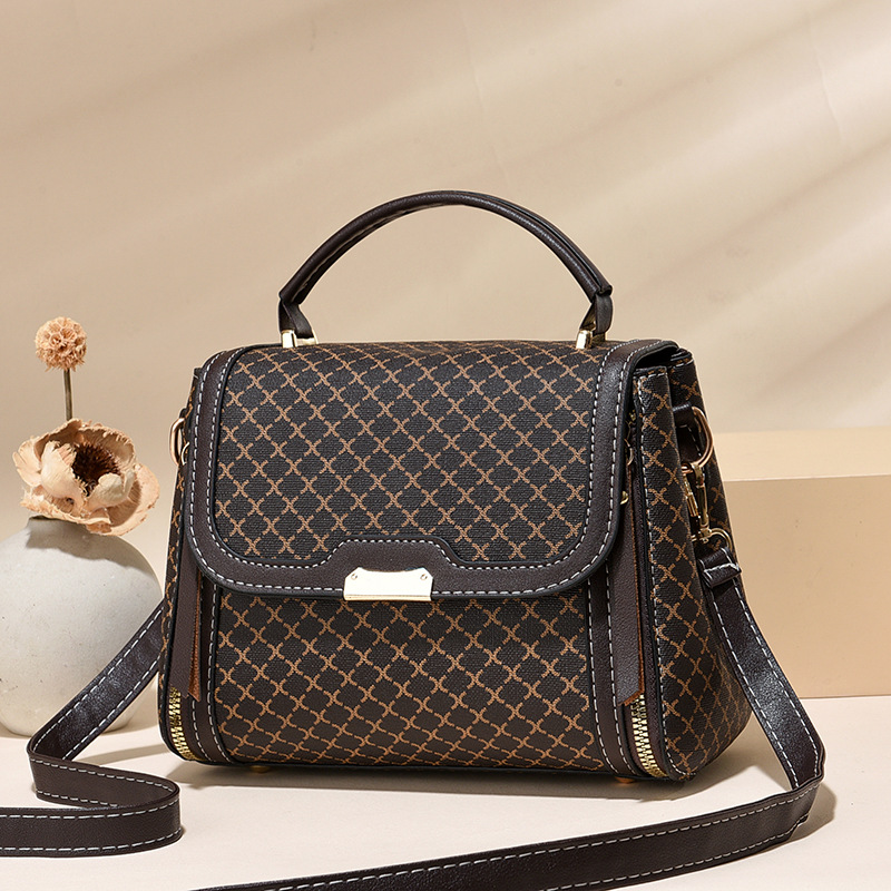 Xia Xiaozhong's 2025 new fashionable and versatile bestseller, single-shoulder bag, is a popular women's small handbag and women's crossbody bag this year full image