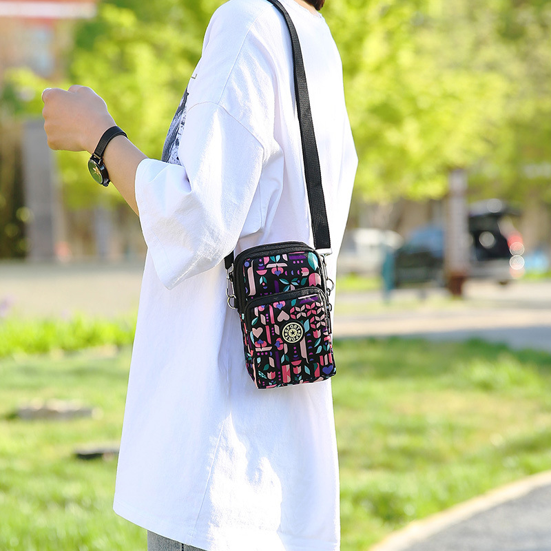 Cross-border mobile phone bag, women's crossbody 2025 new style mini walking bag, mobile phone cloth bag, vertical coin purse Specification image