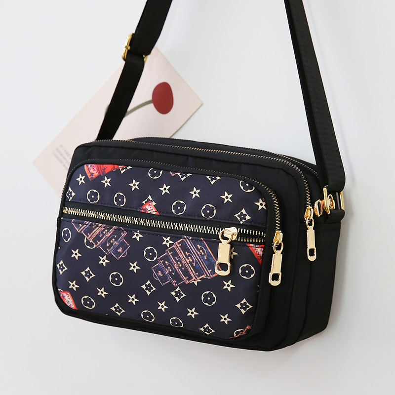 Single-shoulder crossbody bag, nylon fabric, middle-aged and elderly mommy bag, backpack, canvas bag, women's bag, large capacity for setting up a stall and making dumplings undefined