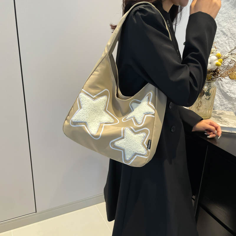 New five-pointed star nylon tote single-shoulder bag, large-capacity casual college student class underarm bag, commuter women's bag details Picture