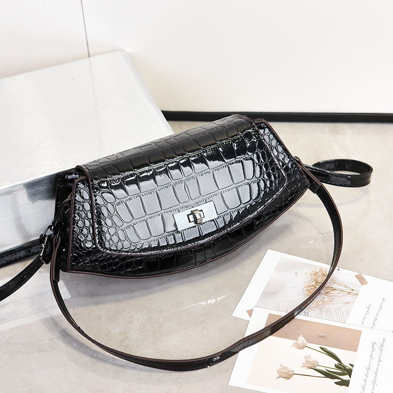 Spring and summer crossbody bags, handbags, elegant women's bags, single-shoulder bags, versatile women's new large bags, Korean style, trendy for ladies undefined