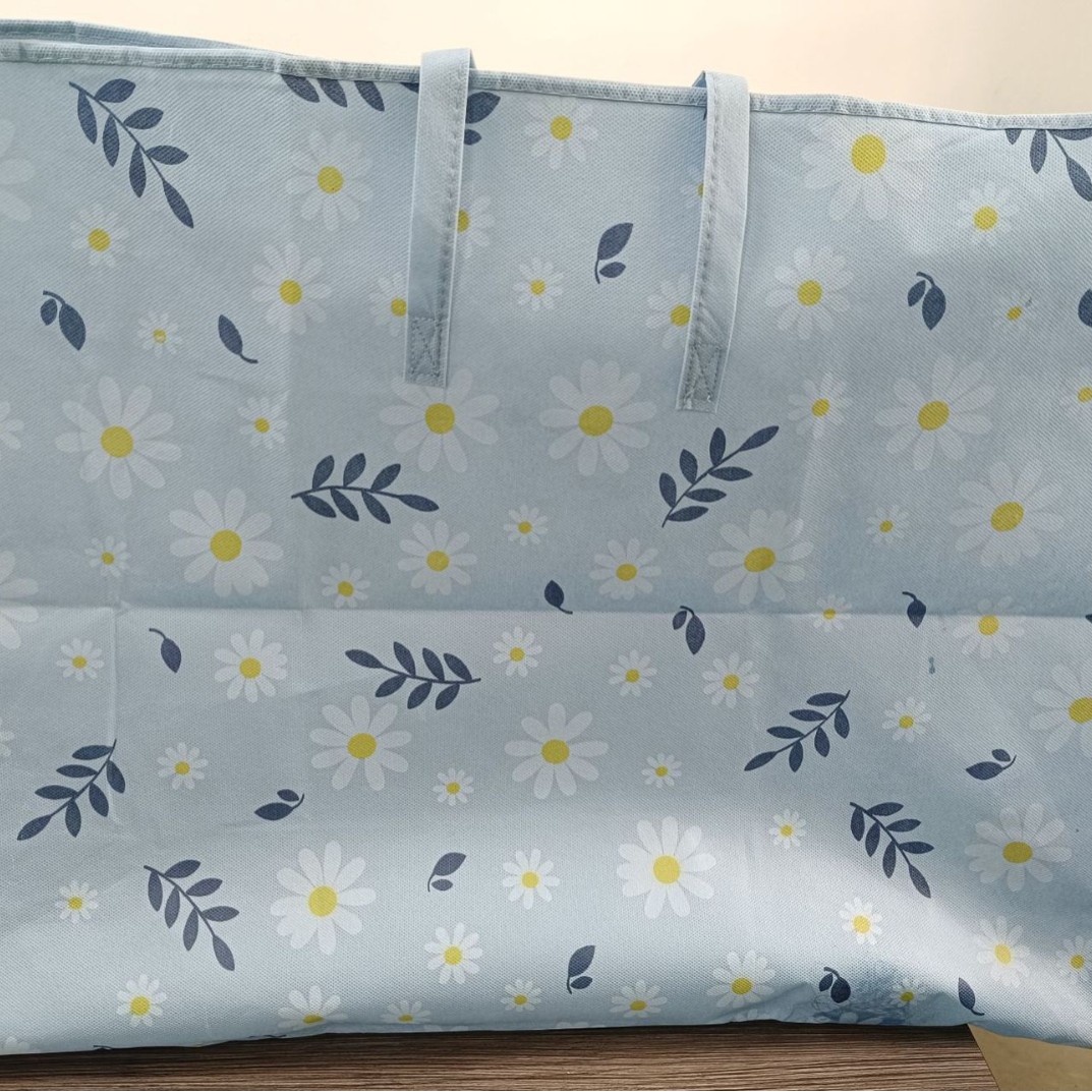 Daisy quilt storage bag, clothes, luggage, moving packing bag, large-capacity thickened waterproof and moisture-proof cotton quilt bag undefined