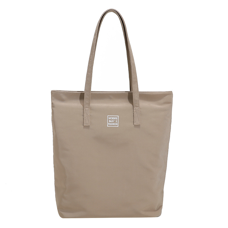 Large-capacity women's single-shoulder bag, 2022 new fashionable and simple handbag, Oxford fabric tote bag for commuting to school Item Picture