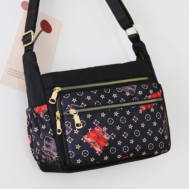 Single-shoulder crossbody bag, nylon fabric, middle-aged and elderly mommy bag, backpack, canvas bag, women's bag, large capacity for setting up a stall and making dumplings undefined