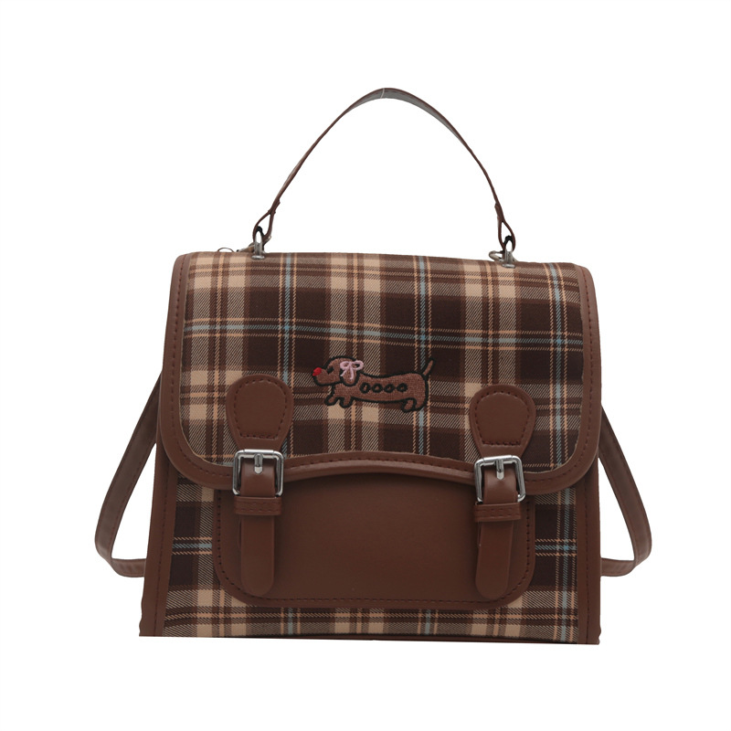 Korean Instagram girls' bag 2024 new autumn retro checkered backpack, niche quality commuter crossbody bag undefined