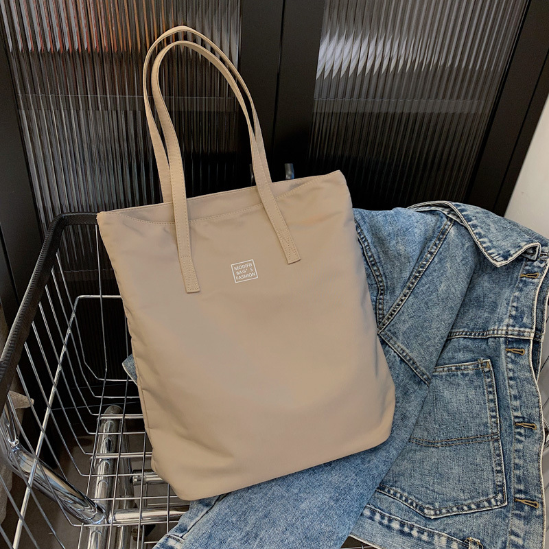 Large-capacity women's single-shoulder bag, 2022 new fashionable and simple handbag, Oxford fabric tote bag for commuting to school undefined