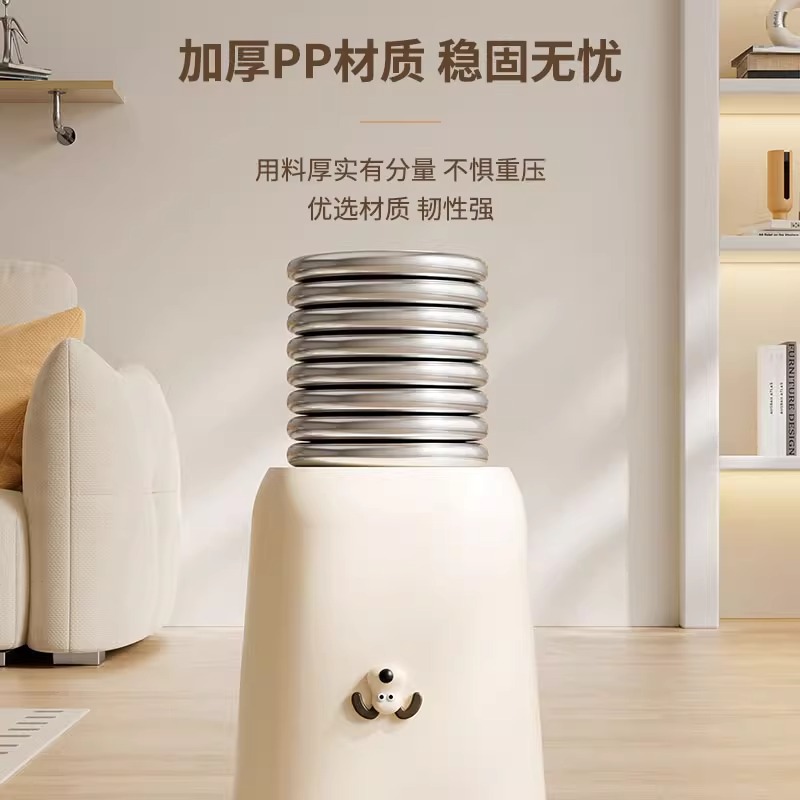垃圾桶实物图