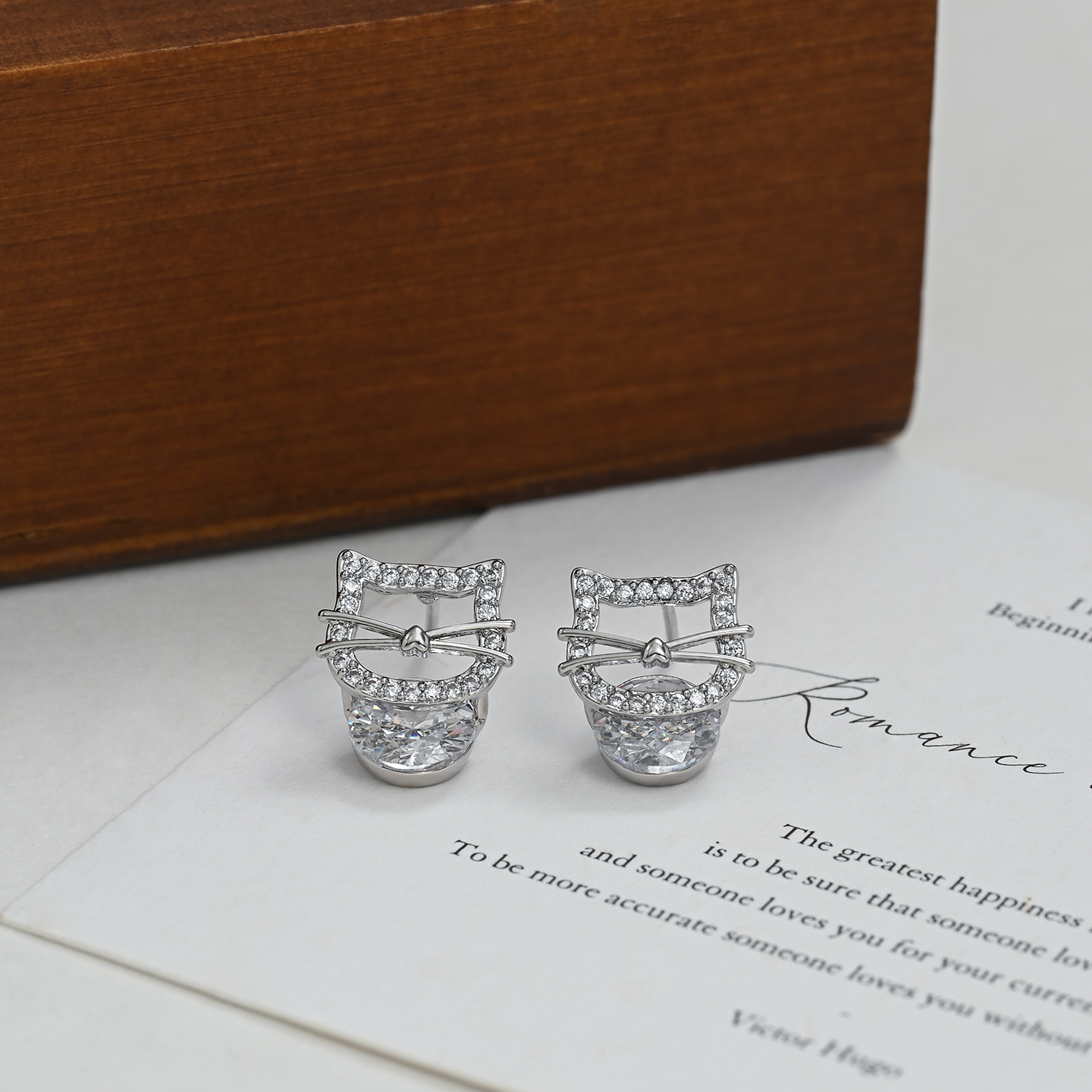Golden hollowed-out cat stud earrings for girls, cute heart, big beard, teardrop zircon, a niche and versatile daily outfit for girls pic 4