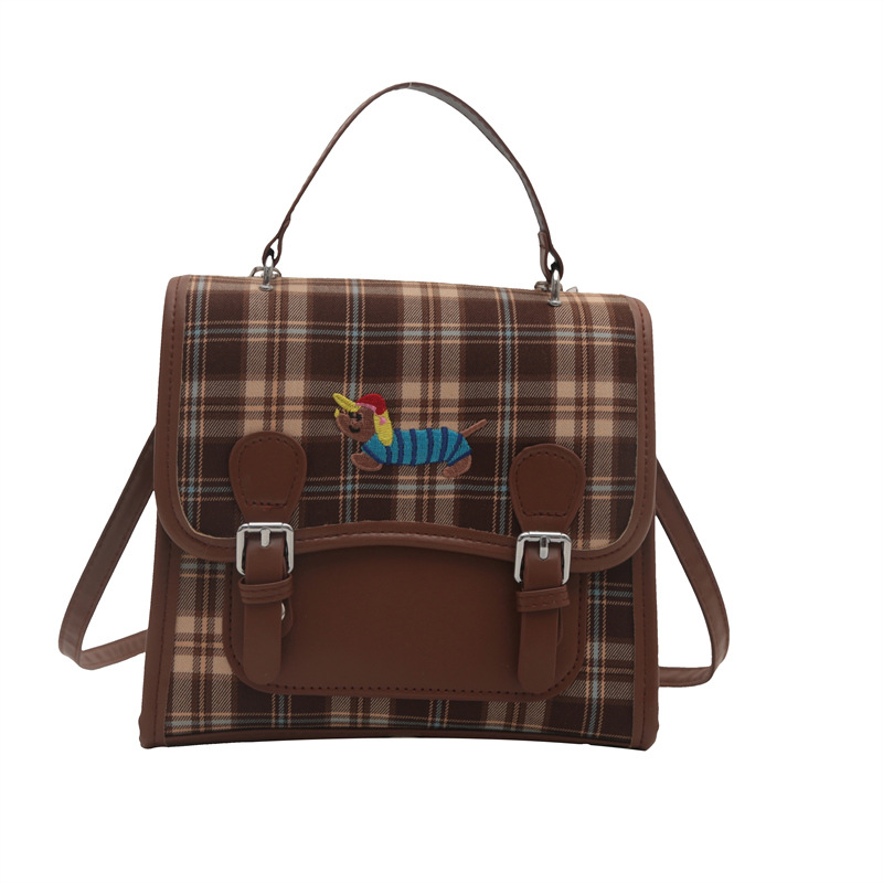 Korean Instagram girls' bag 2024 new autumn retro checkered backpack, niche quality commuter crossbody bag undefined