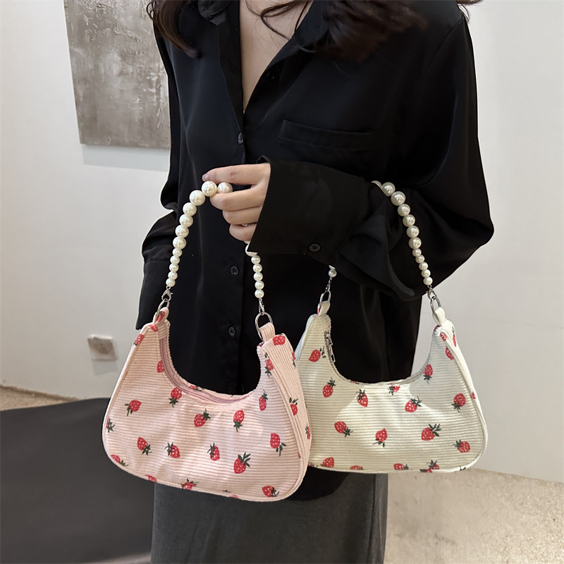French fashion pearl chain underarm bag, cute strawberry print shoulder bag, versatile corduroy dumpling bag details Picture