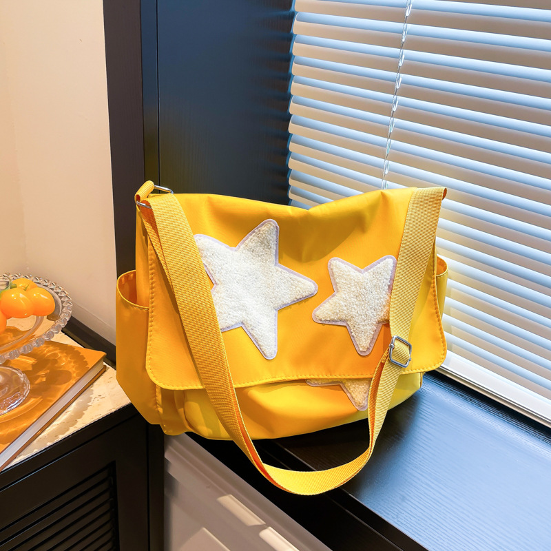 College Style Star Bag, Women's large-capacity five-pointed star canvas bag, student class bag, single-shoulder crossbody bag, tote bag full image